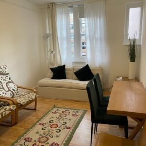 Russell Square/WC1/UR/018